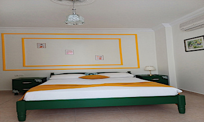 Standart Kara Manzaralı Oda